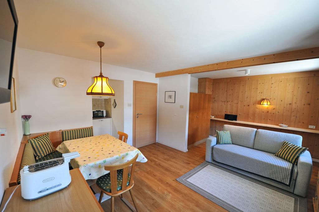 Apartments Villa Rosa Selva di Val Gardena Bagian luar foto